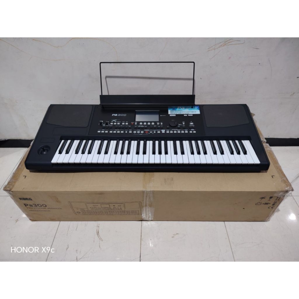 KEYBOARD KORG PA300 v2 segel SMI