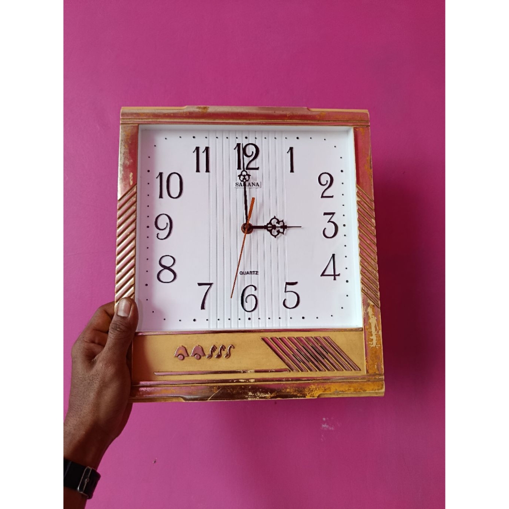 jam dinding sakana second