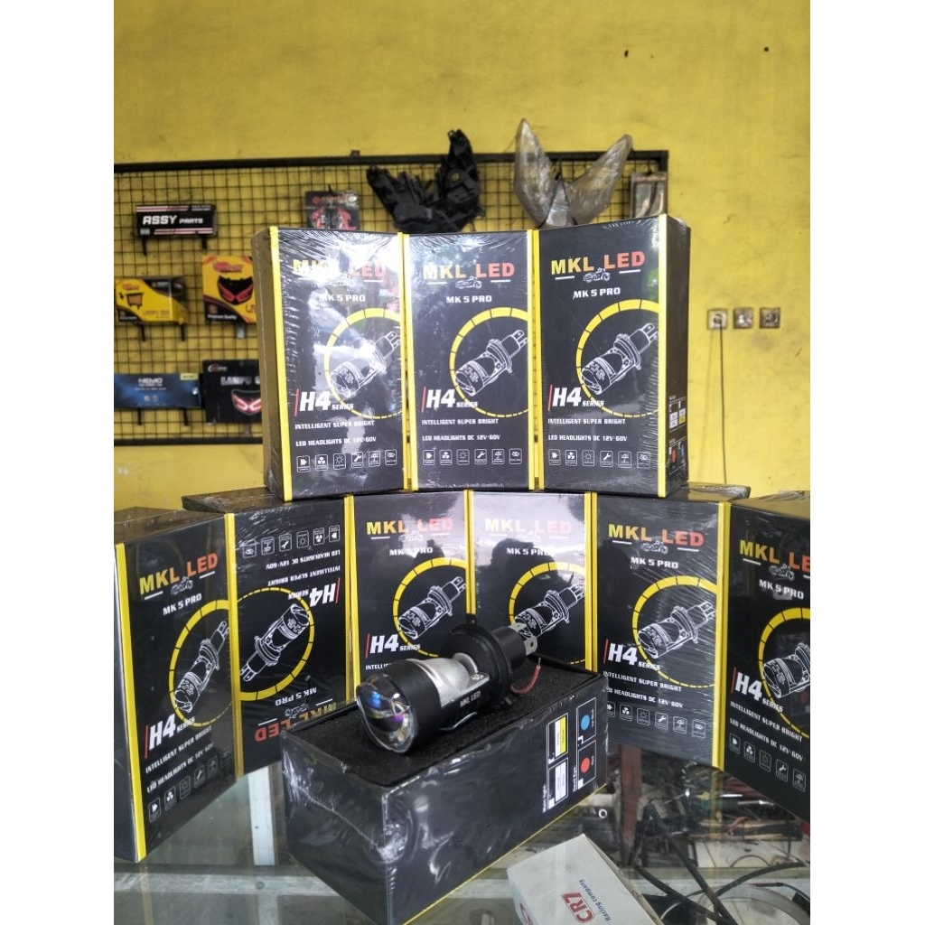 lampu mobil H4 Mobil & motor LED projector