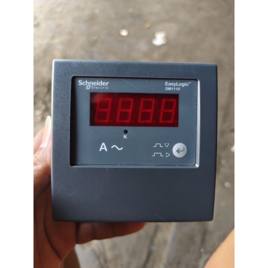 SCHNEIDER AMPER METER DIGITAL DM1110 / DM3110