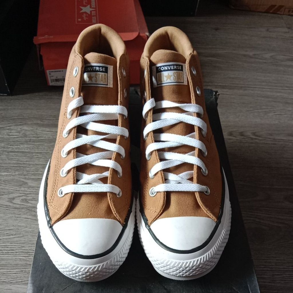 Sepatu C0N A06610C