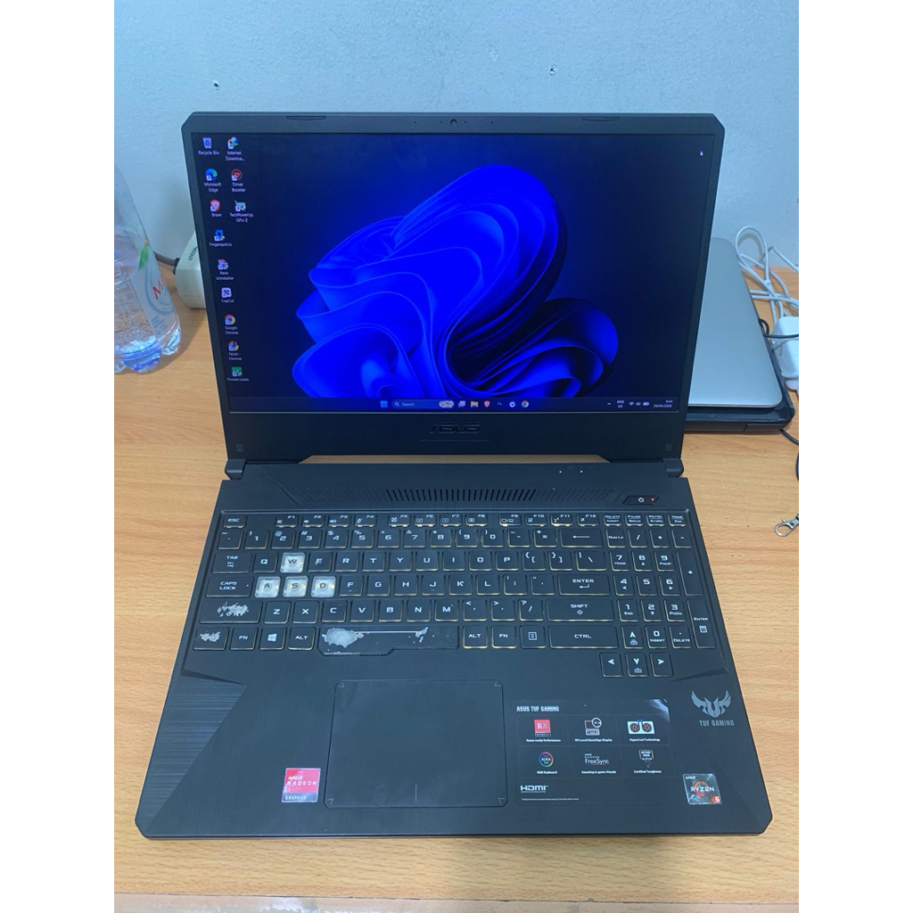 Asus TUF Gaming FX505DY (Unit + Charger) AMD Ryzen 5 3550