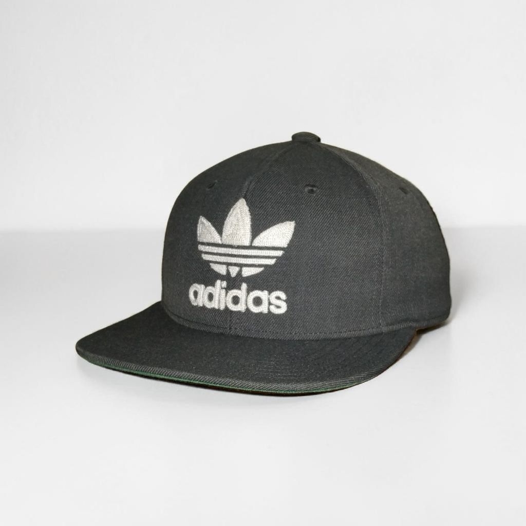 Topi Adidas bunga Snapback abu-abu