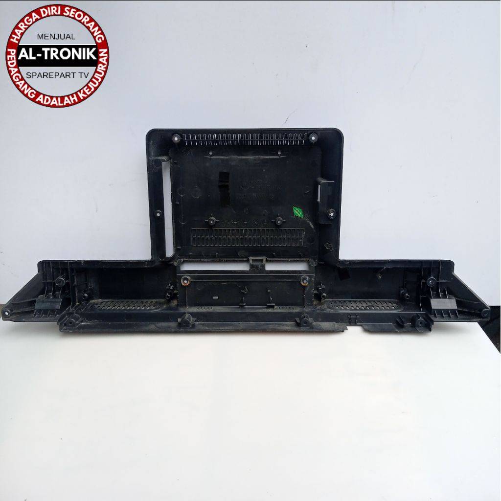 BACK COVER TV LED TOSHIBA 32 INCH MODEL 32L5650VJ TUTUP 32L5650