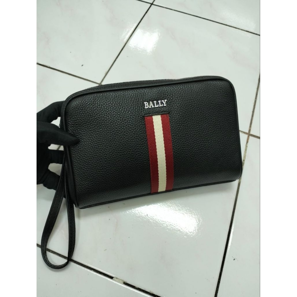 Handbag clutch pria bally pouch bag