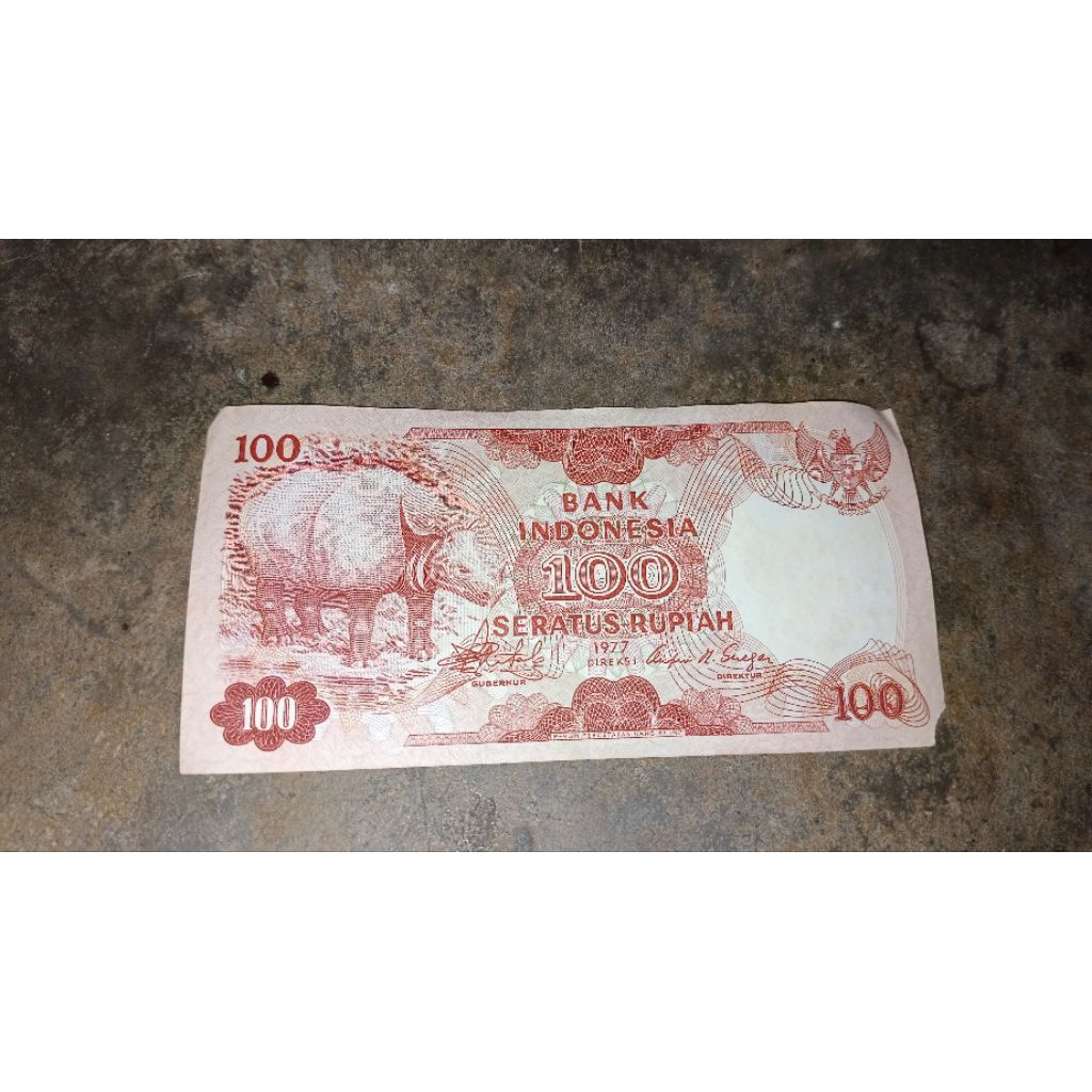 Uang 100 Badak 1977