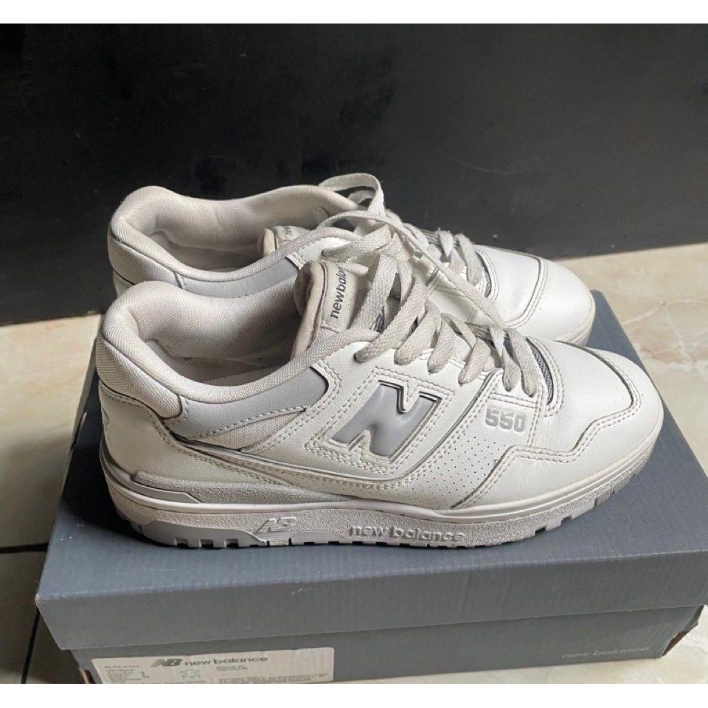 Preloved New Balance 550 Triple White Gray