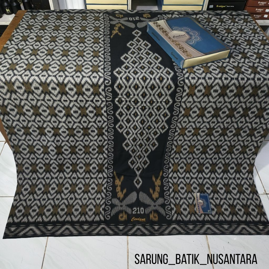 Sarung Cendana Rayon Motif Kawung Elegan