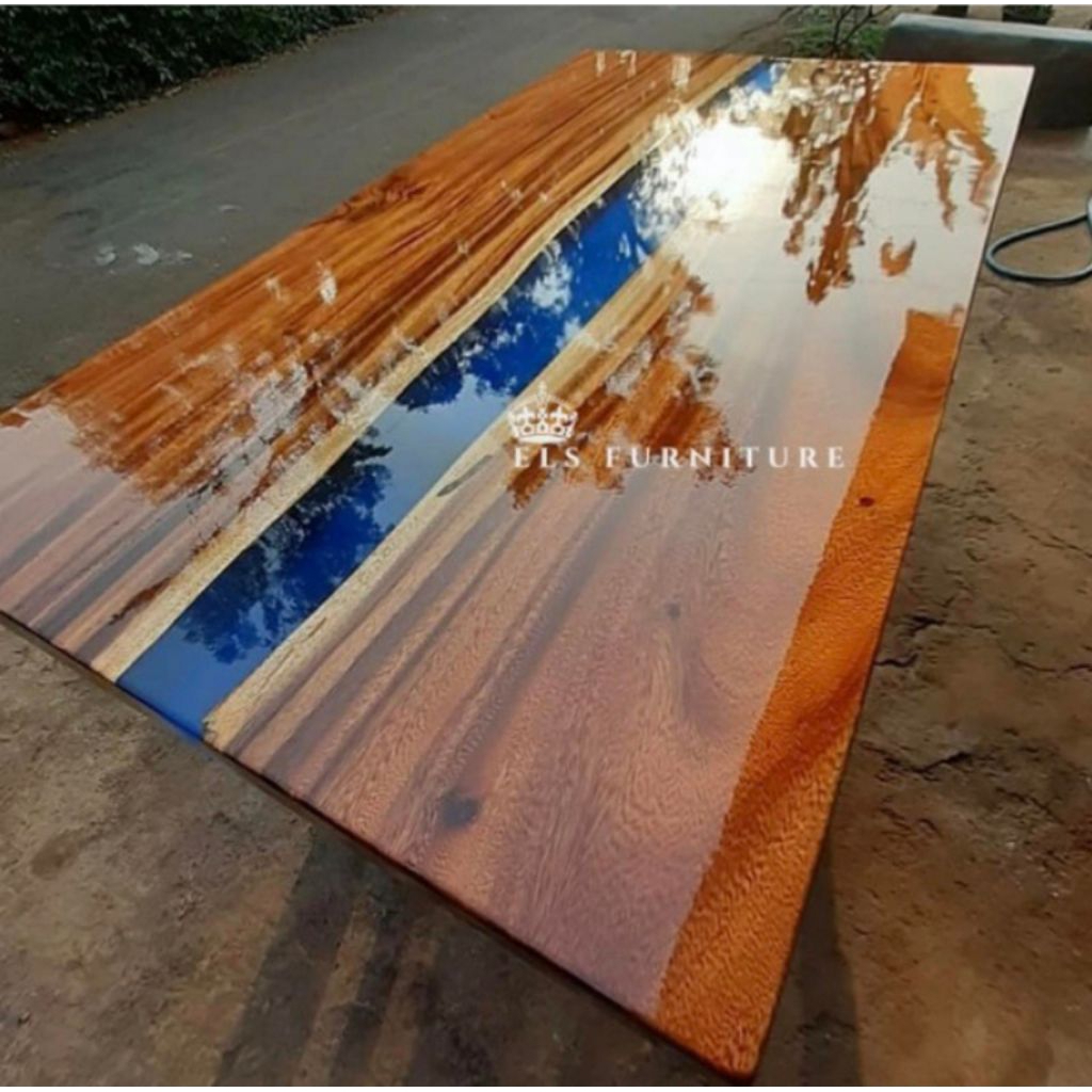 Meja Kayu Trembesi Resin Clear - ELS FURNITURE
