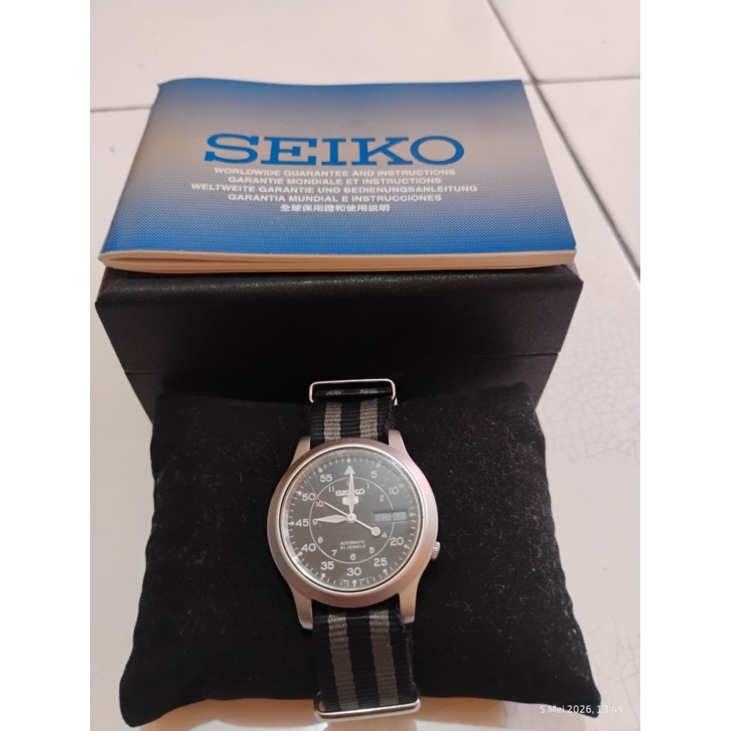 seiko5 minus perlu servis (mati)