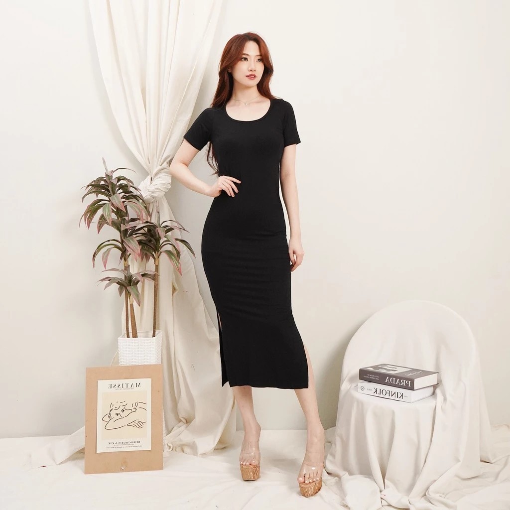 Gaun Midi Wanita Hitam Casual Style - Desain Elegan, Nyaman Dipakai, Cocok untuk Berbagai Acara Dres
