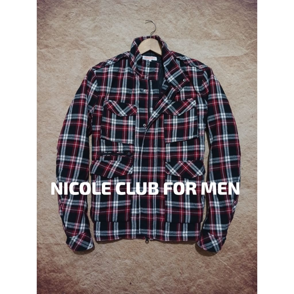 Jaket keren HIDEWAY BY NICOLE CLUB bahan tebal bekas murah