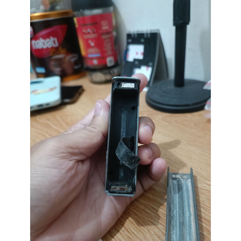 holder baterai