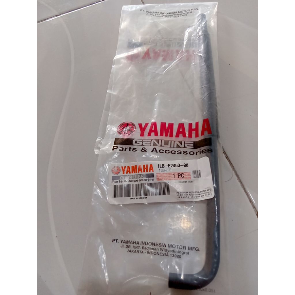 Selang Hawa Radiator Yamaha Xeon RC GT 125 Original 1LB-E2463-00