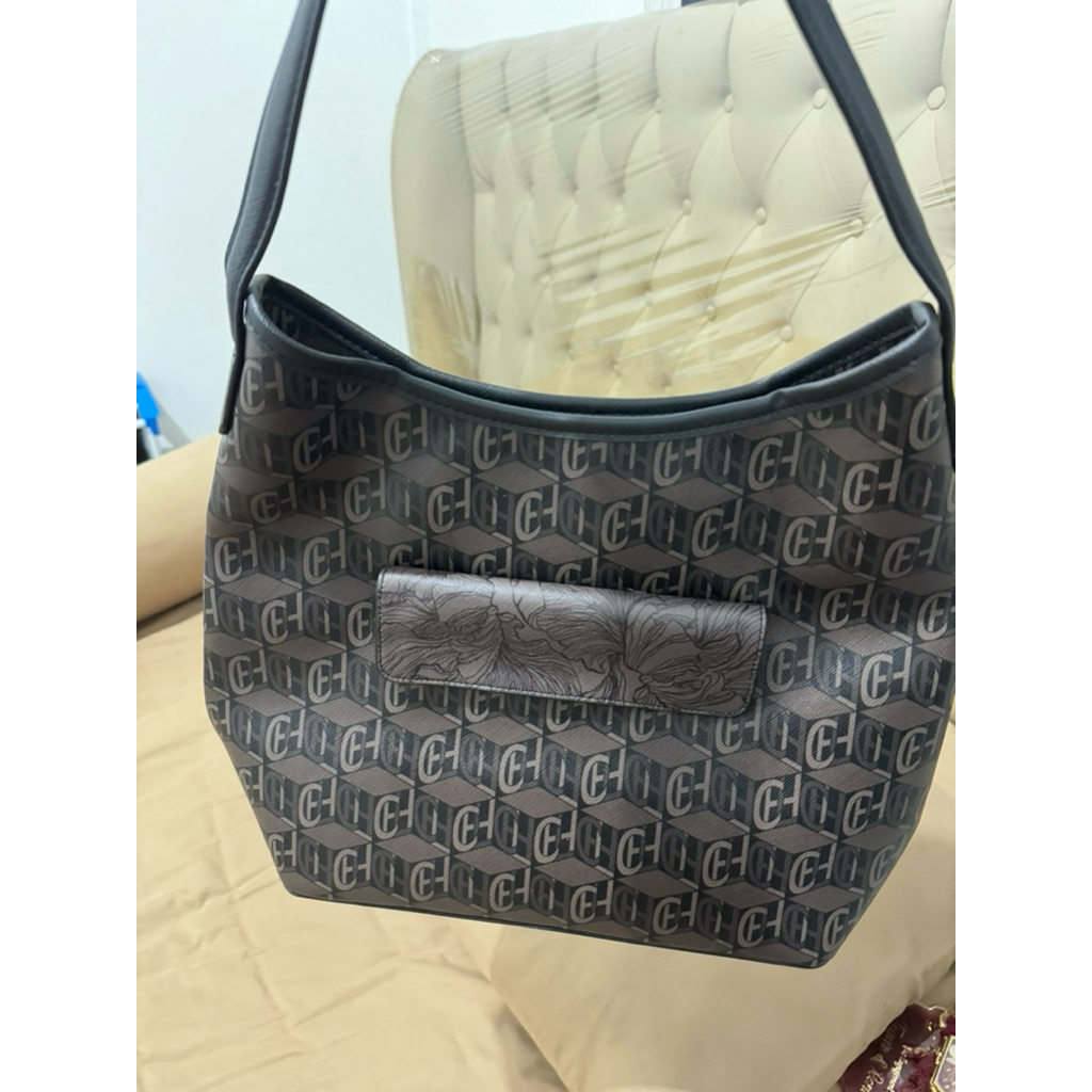 Preloved HEYLOCAL LEA SHOULDER BAG