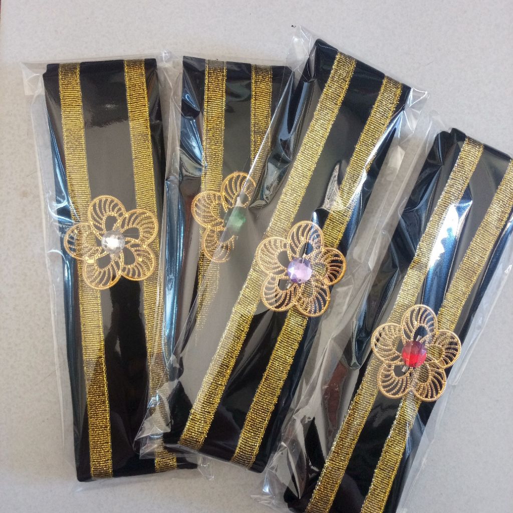 Obi Kebaya/ Ikat Pinggang kebaya / Obi Belt beludru / Sabuk kebaya /ikat pinggang tradisional