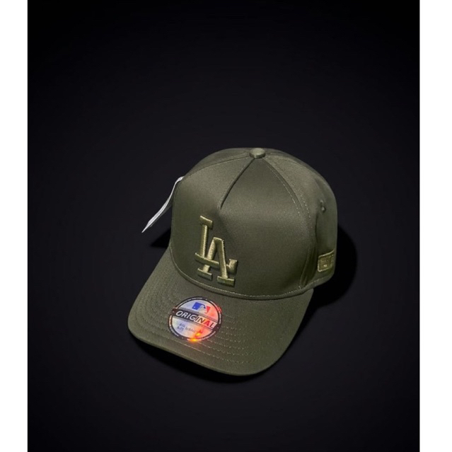 Topi Premium LA Hijau Army Bahan Hijau Army Pria Wanita