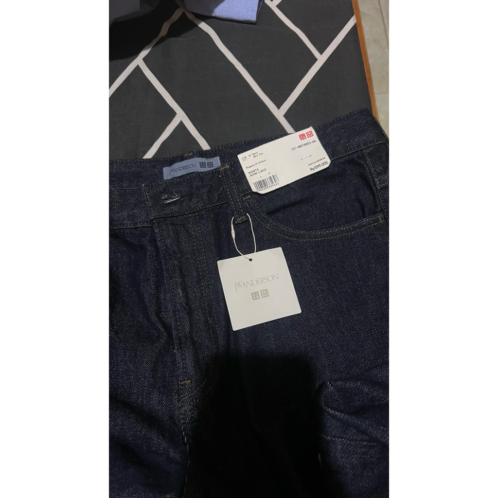 Jeans Lurus JWANDERSON UNIQLO