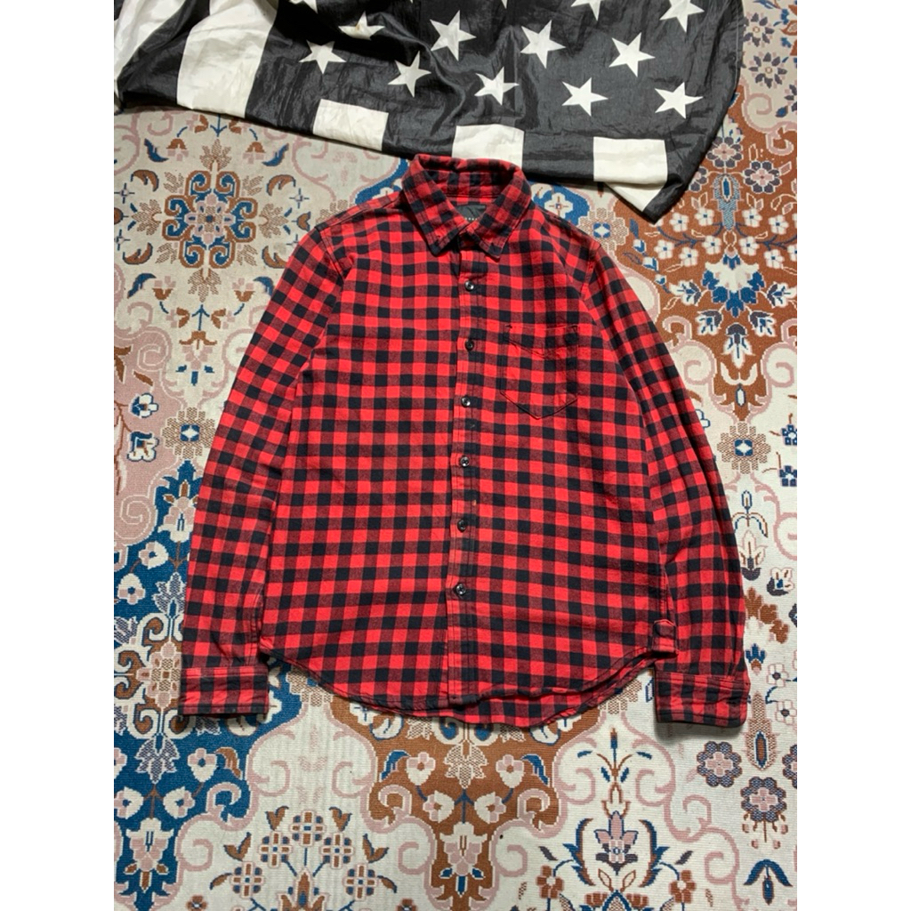 KEMEJA FLANEL TBJ NEARBY