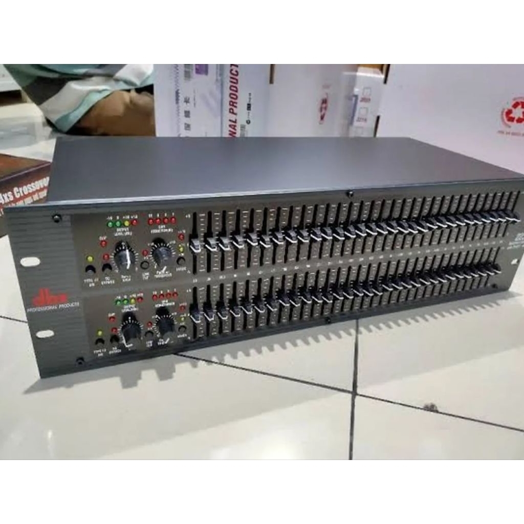 Equalizer dbx 2231 grade A( second )