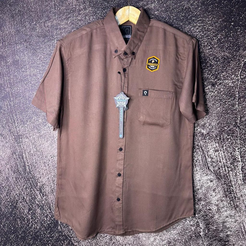 Kemeja Hem T-shirt Pria Lengan Pendek Motif Polos Soft Warna Mocca Cokelat Moka