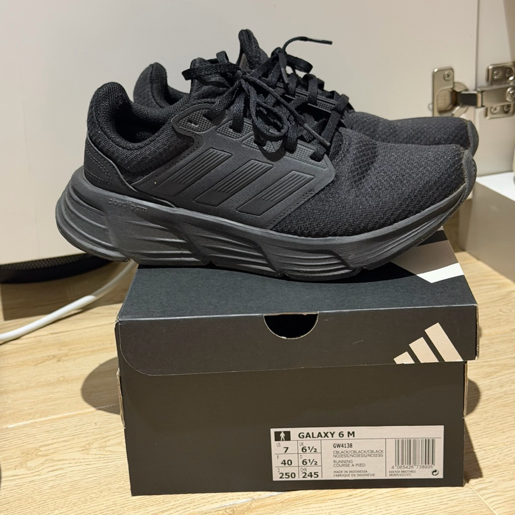 [Used secondhand] Adidas Galaxy 6 Running Shoes Black Hitam