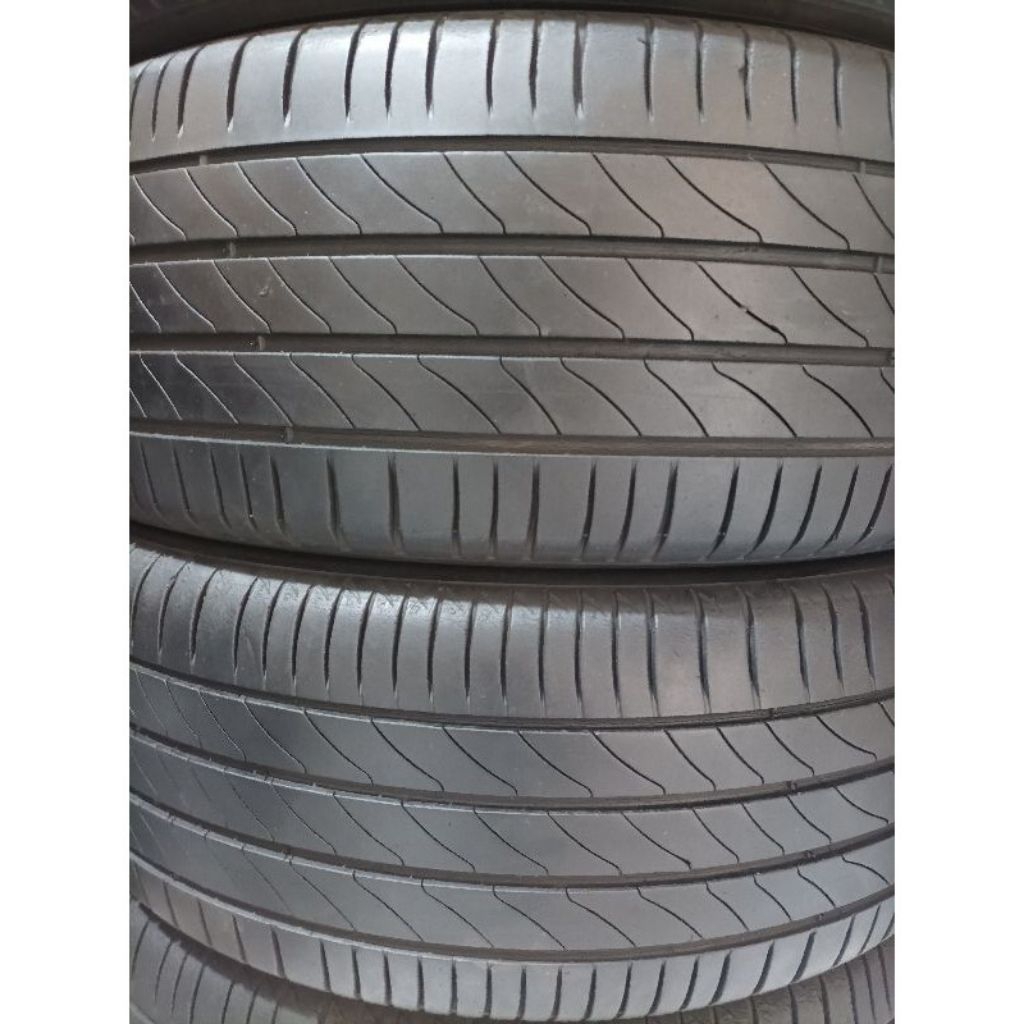 Ban mobil UK 225 40 ring 19 ban berkualitas Tubeless ring 19