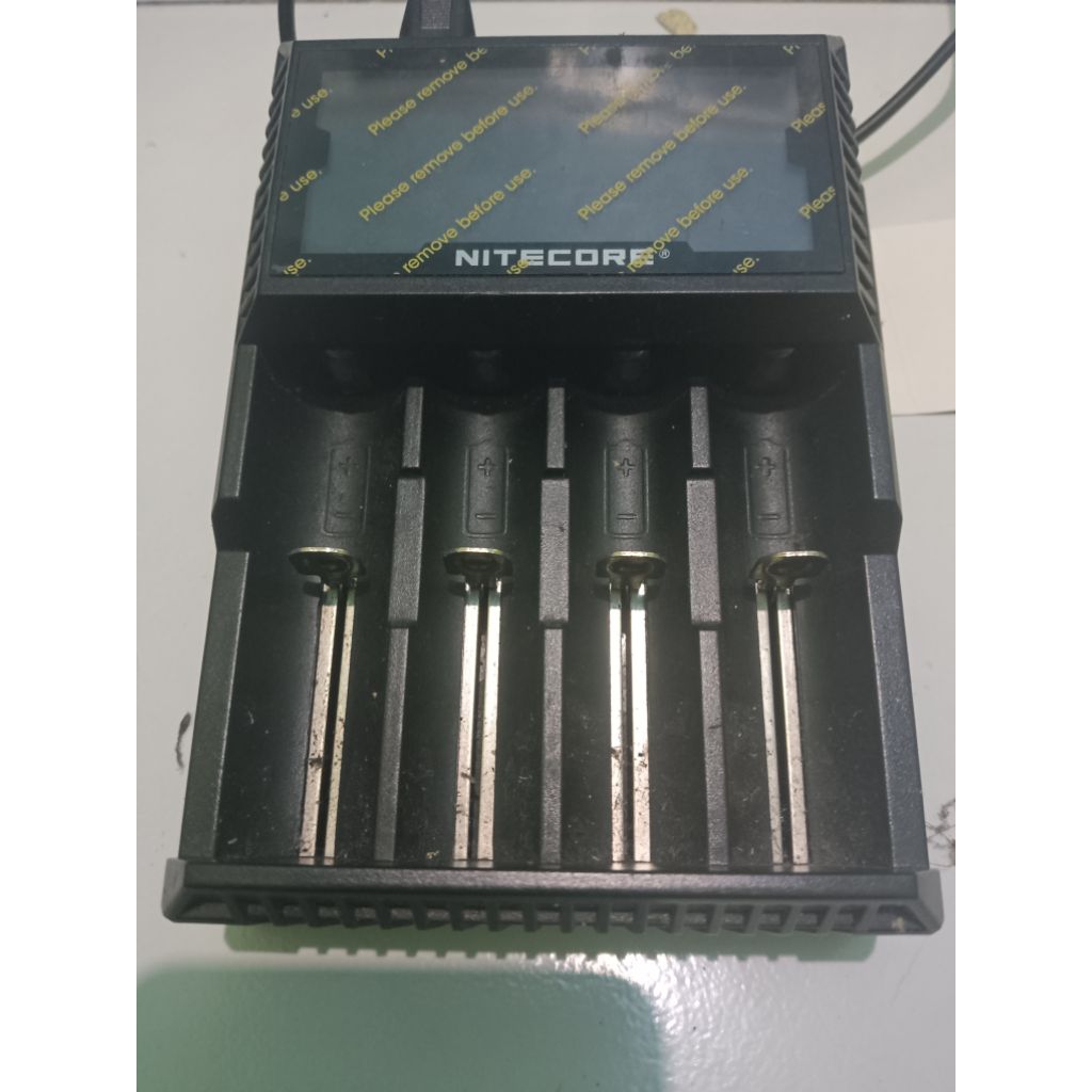 Cas Nitecore D4 second