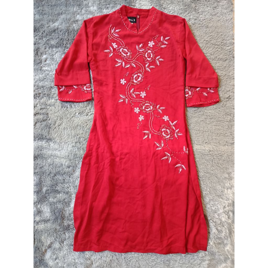 Preloved Tunik Muslim Wanita Merah Bordir Carissa XL Exit 5