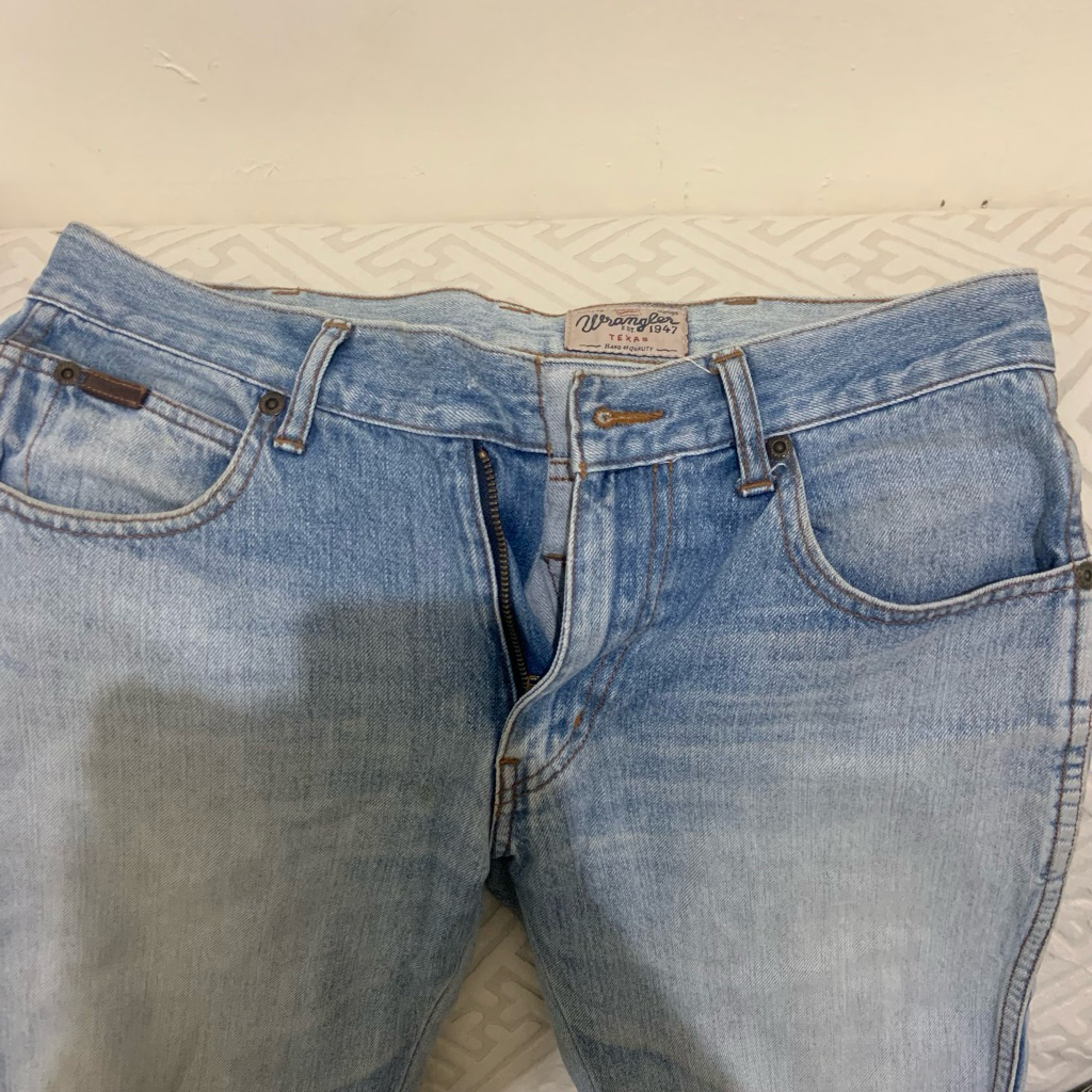 celana jeans pria wrangler preloved