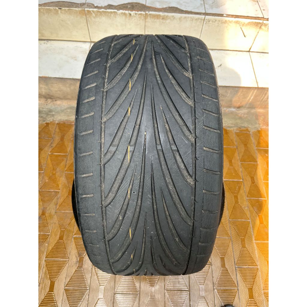 Ban Toyo Proxes T1R 285 30 r20 1Pcs