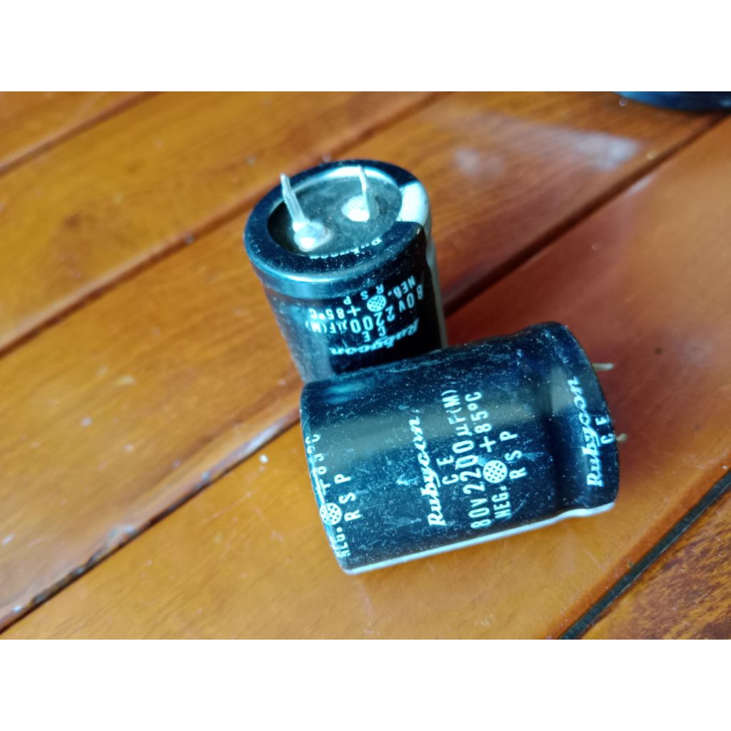 elko kapasitor rubycon 2200uf - 80V