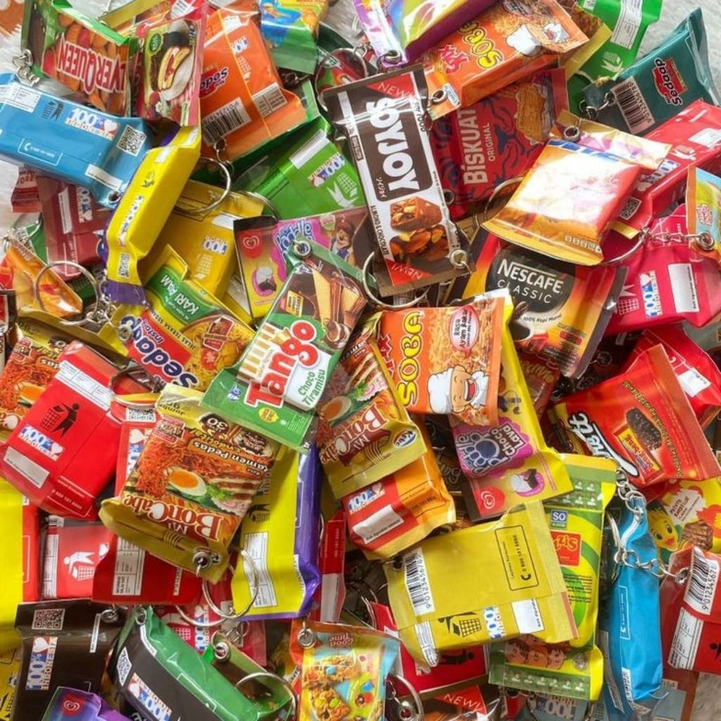 Gantungan Kunci Snack / Miniatur Jajanan Warung & Supermarket