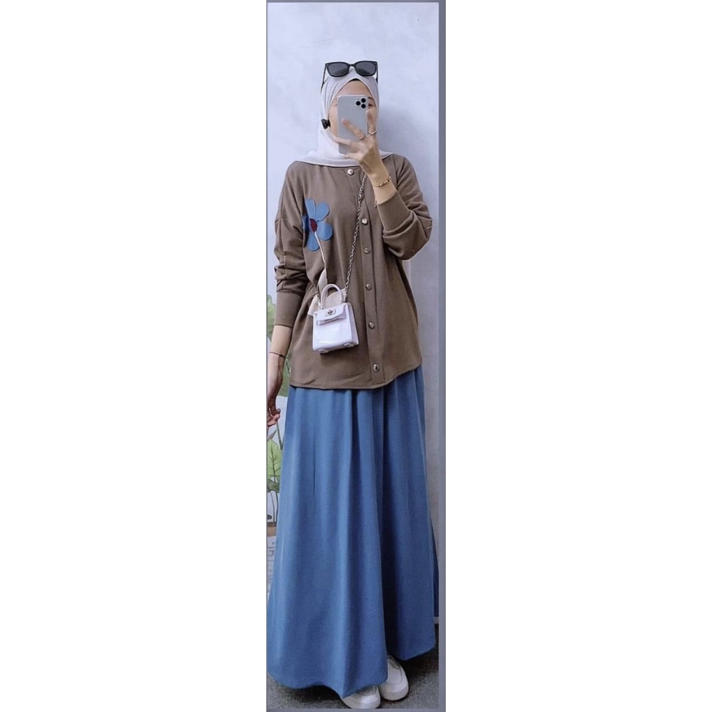 ONE SET KHALILA MATT KAOS KNITT LD 120 P. ROK 98 DAN LENGAN PANJANG