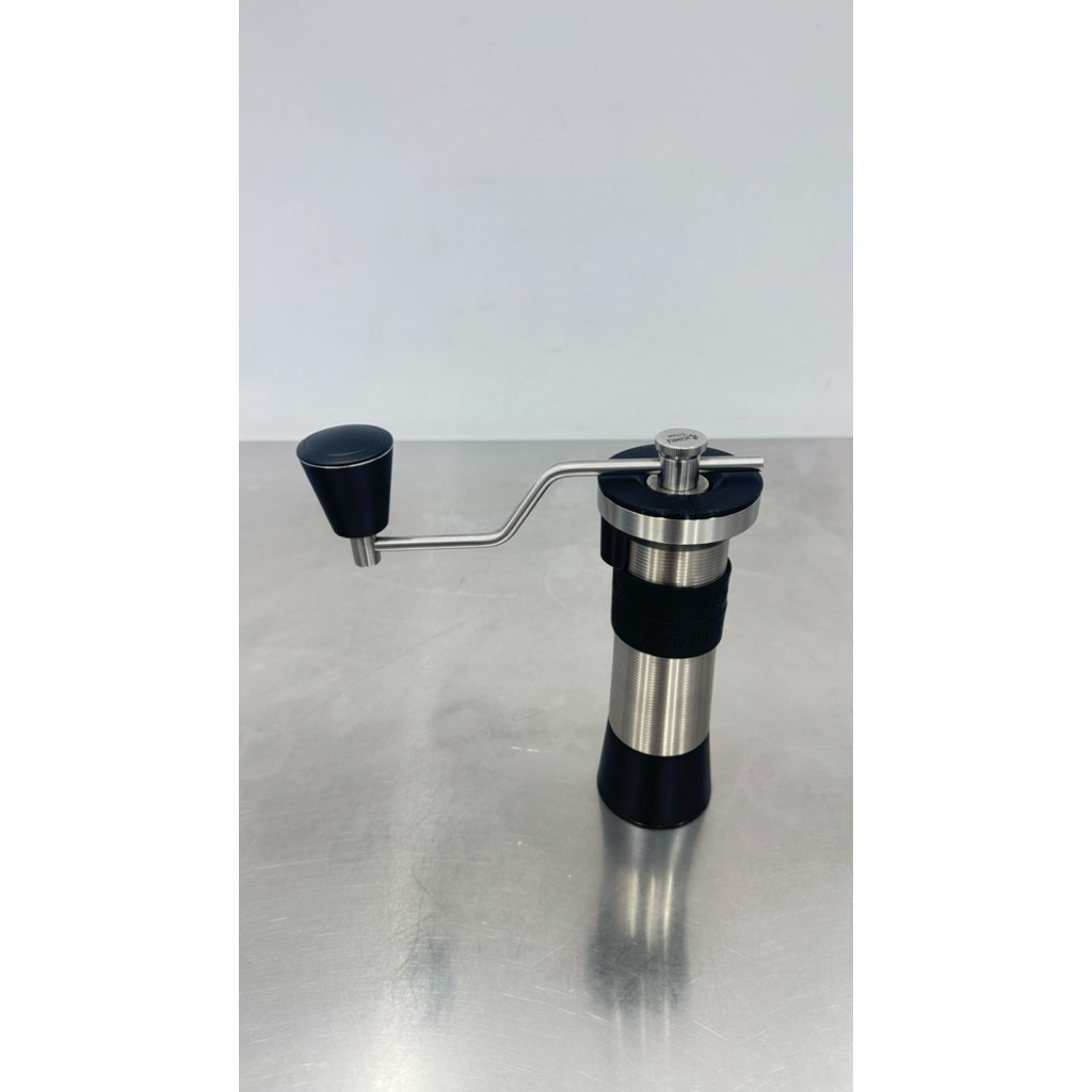 Grinder Kinu M47 Titan V2
