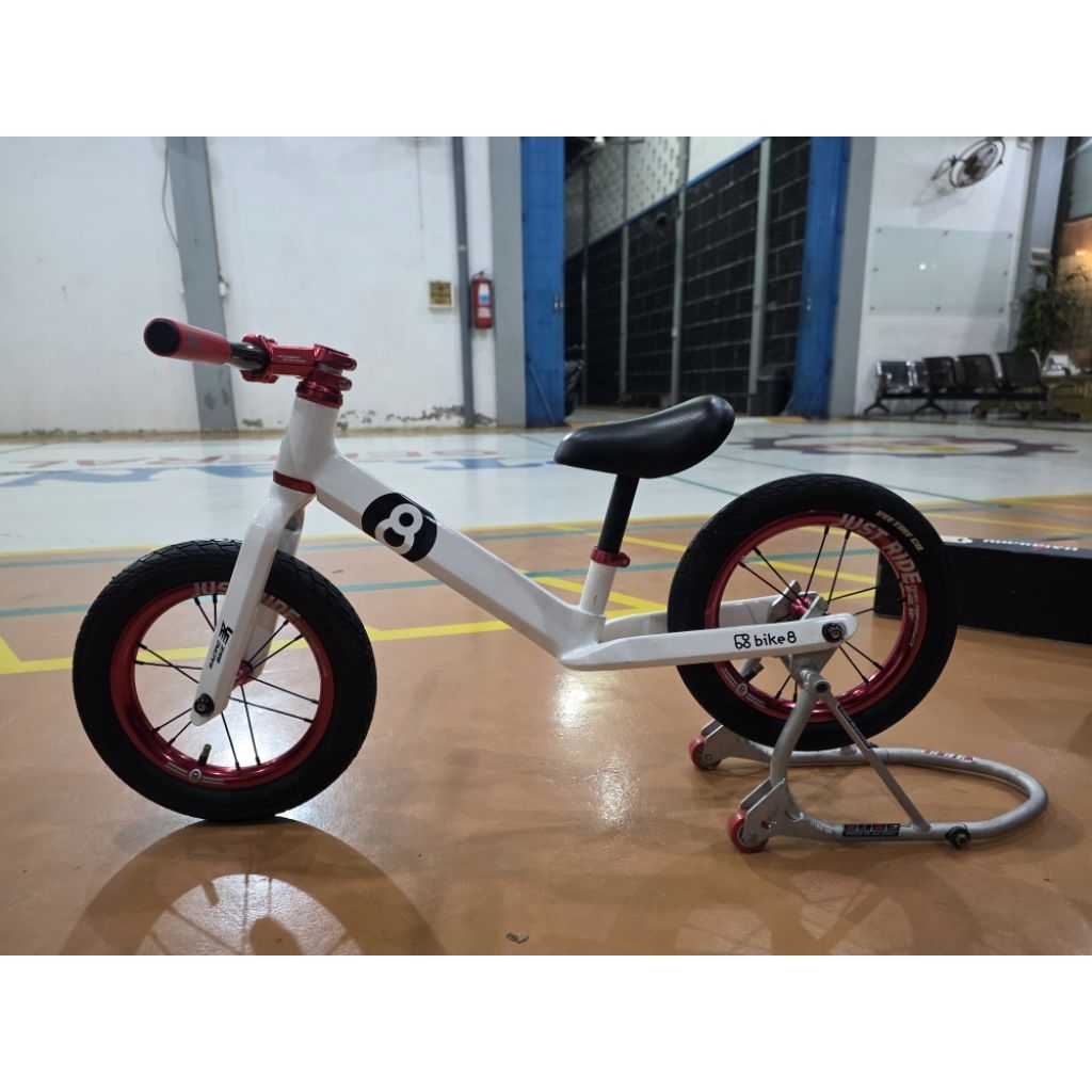 bike 8 racing pro