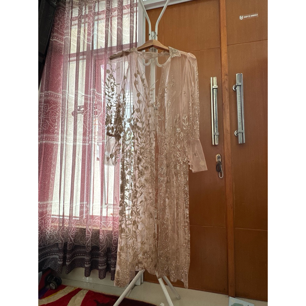PRELOVED - Outer Tile