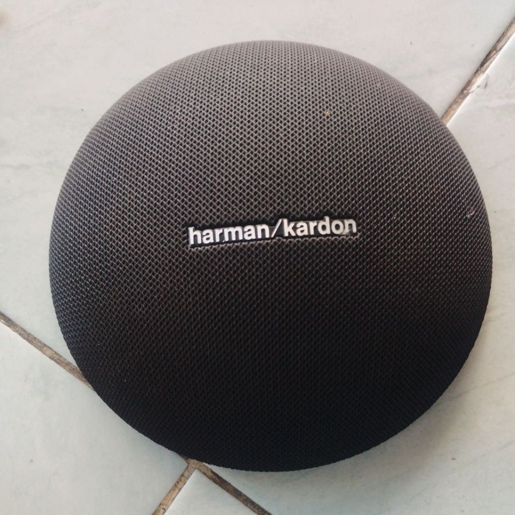 cover depan Harman kardon onyx mini