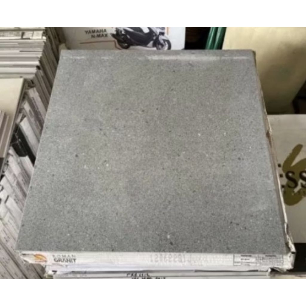 Roman Granit 60x60 Anti Slip GT602422CR dPetrella Grigio Grade A