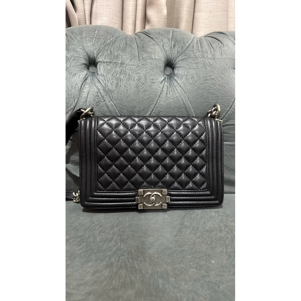 Chanel boy