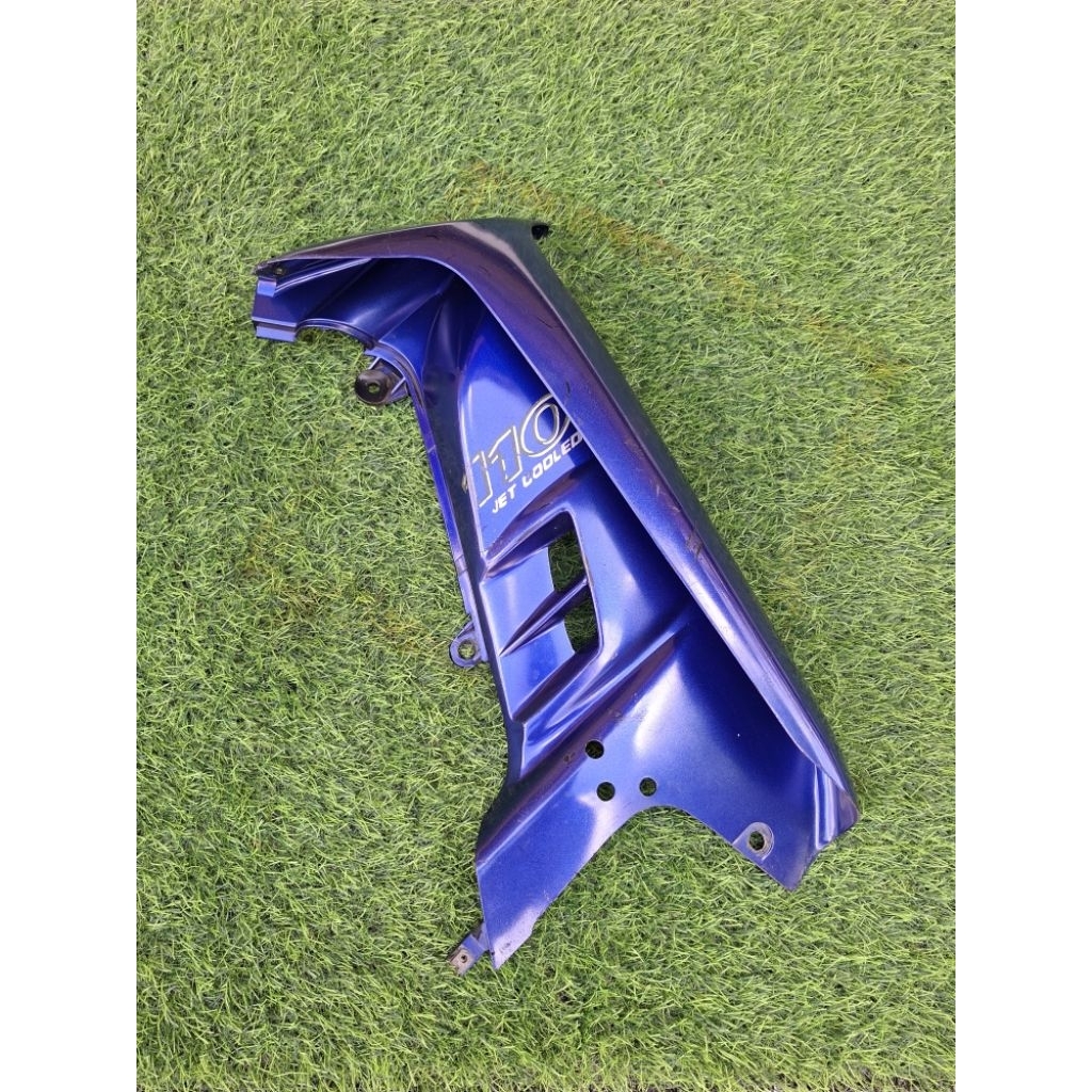COVER TEBENG SAYAP DEPAN KANAN SHOGUN KEBO SAYAP SUZUKI TORNADO GS 110 ORIGINAL COPOTAN