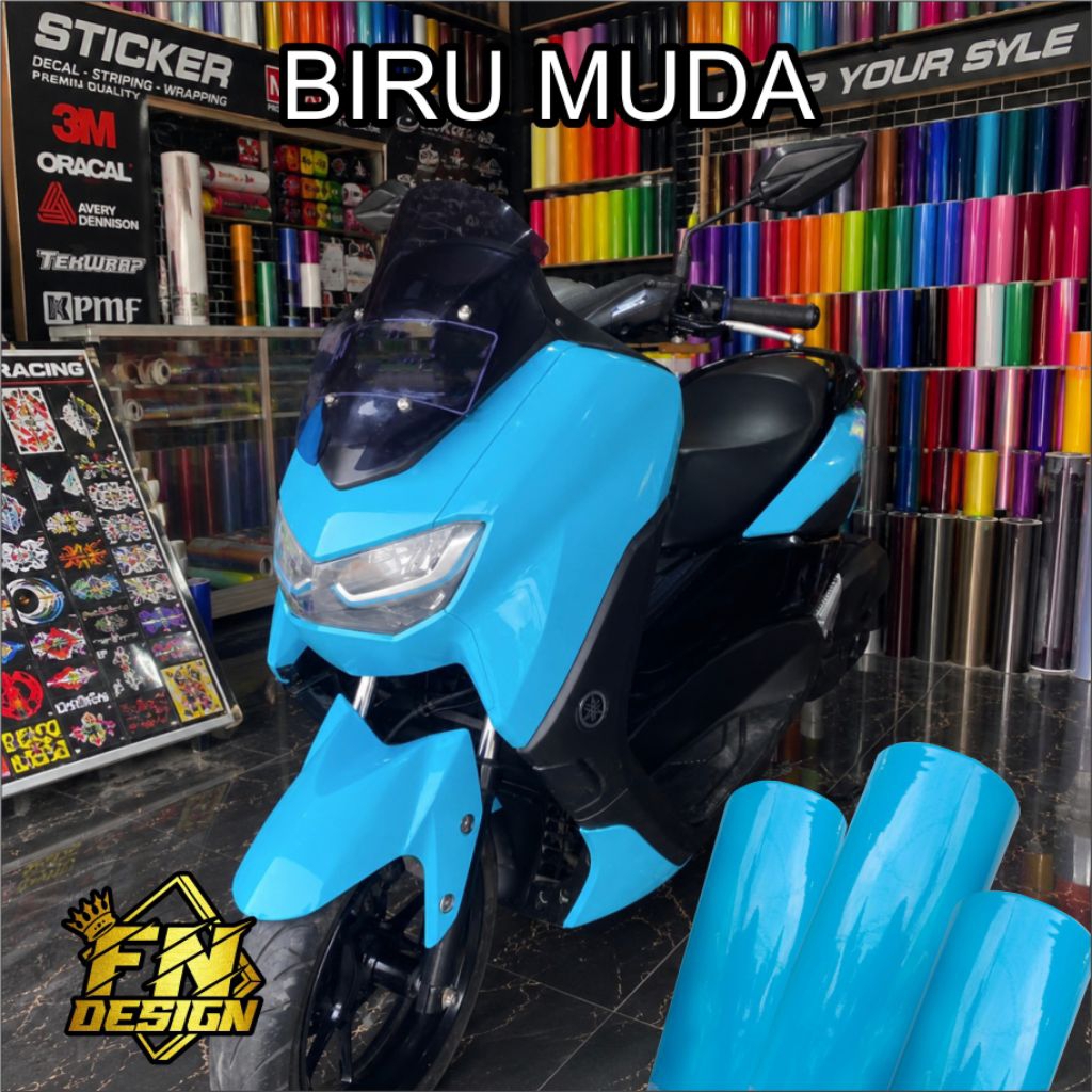 Skotlet Biru Muda Glossy Premium (Mengkilap)