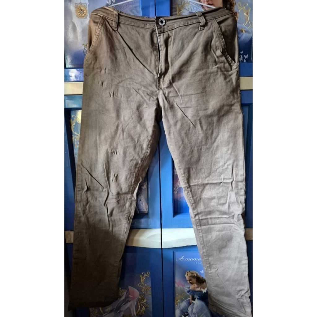 Preloved Celana Chino Premium Pria