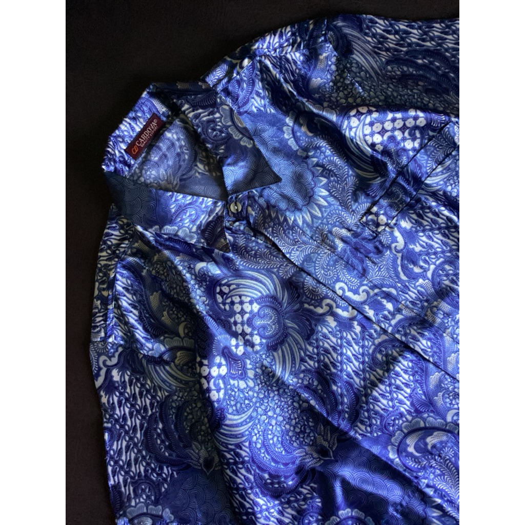 kemeja vintage batik cardova white blue