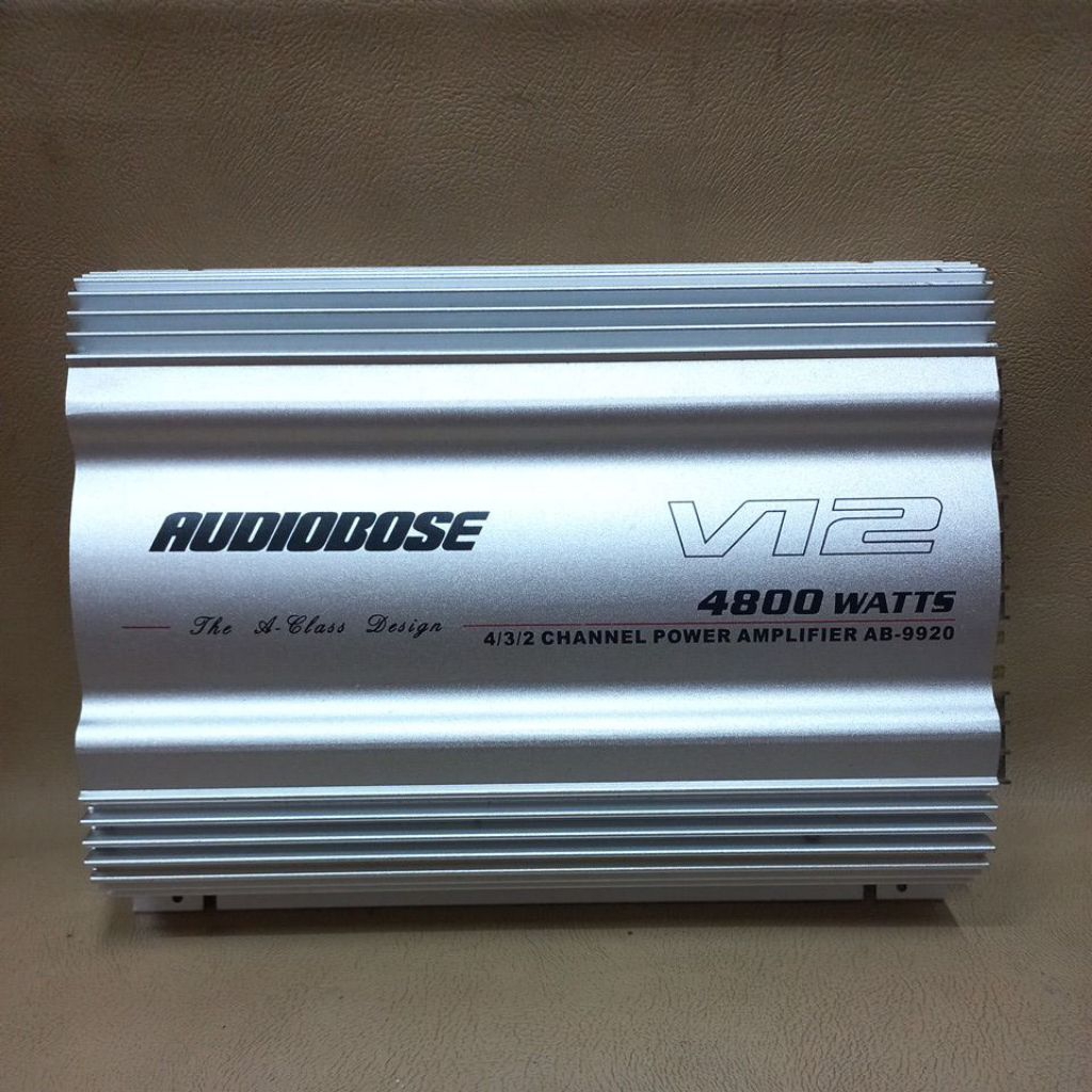 AUDIOBOSE V12 AB-9920 4 Channel Power Amplifier