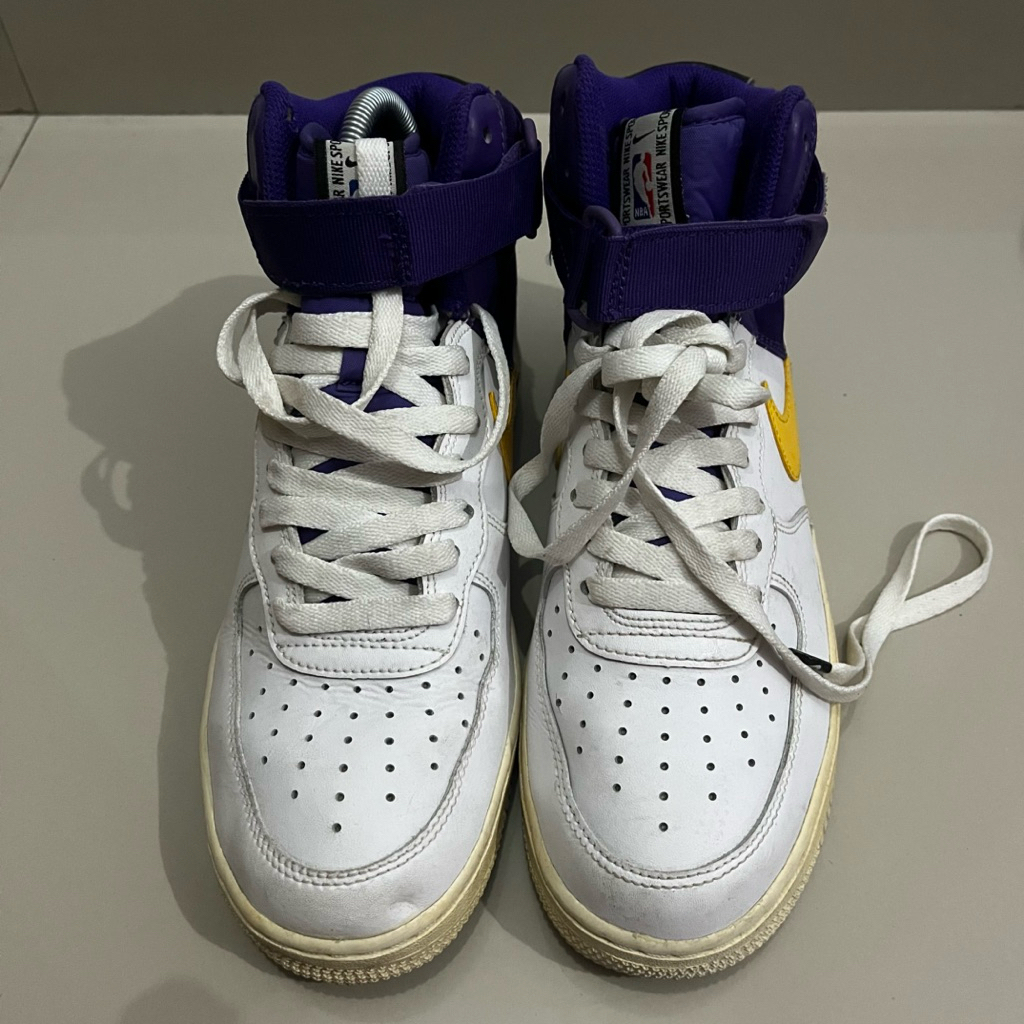 Nike NBA x Air Force 1 High '07 Lakers Preloved | Size 41 Sneakers High Cut Kondisi Bagus