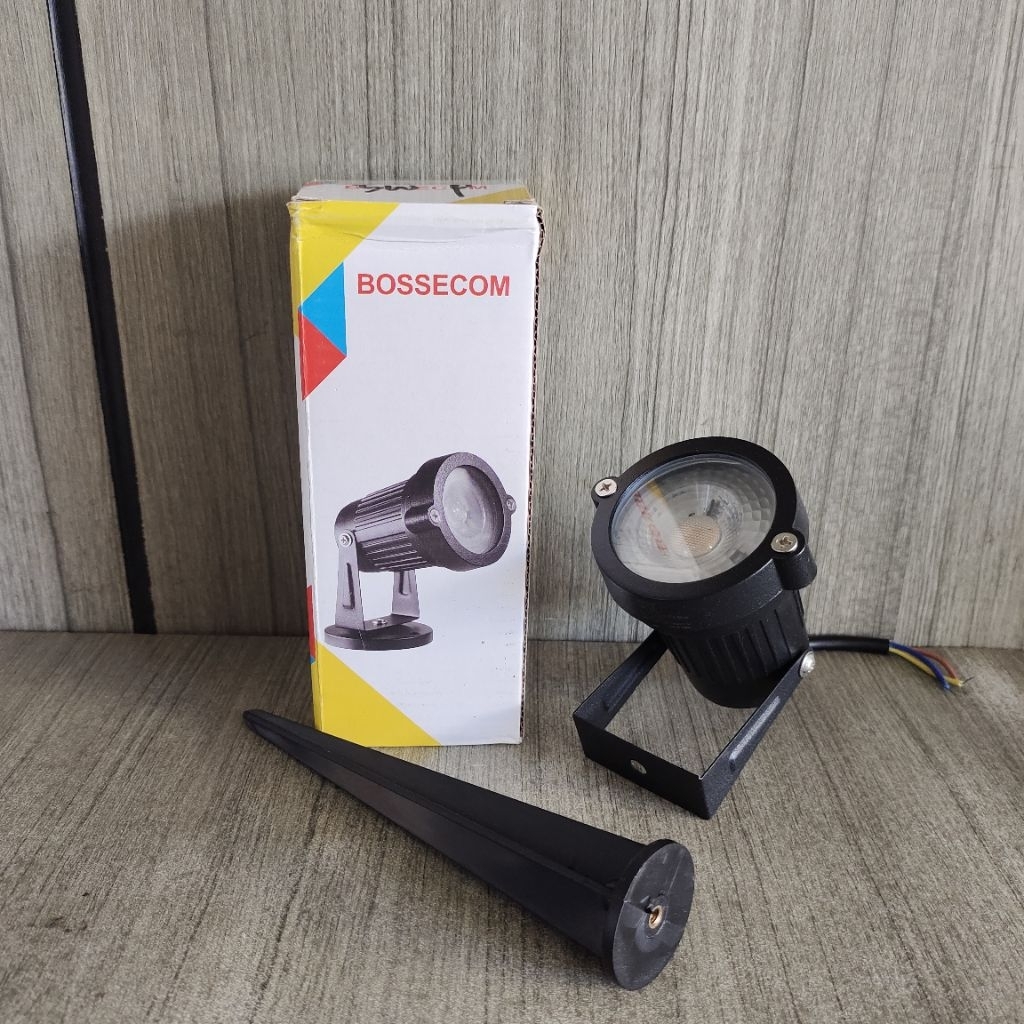 LAMPU TAMAN TANCAP BOSSECOM