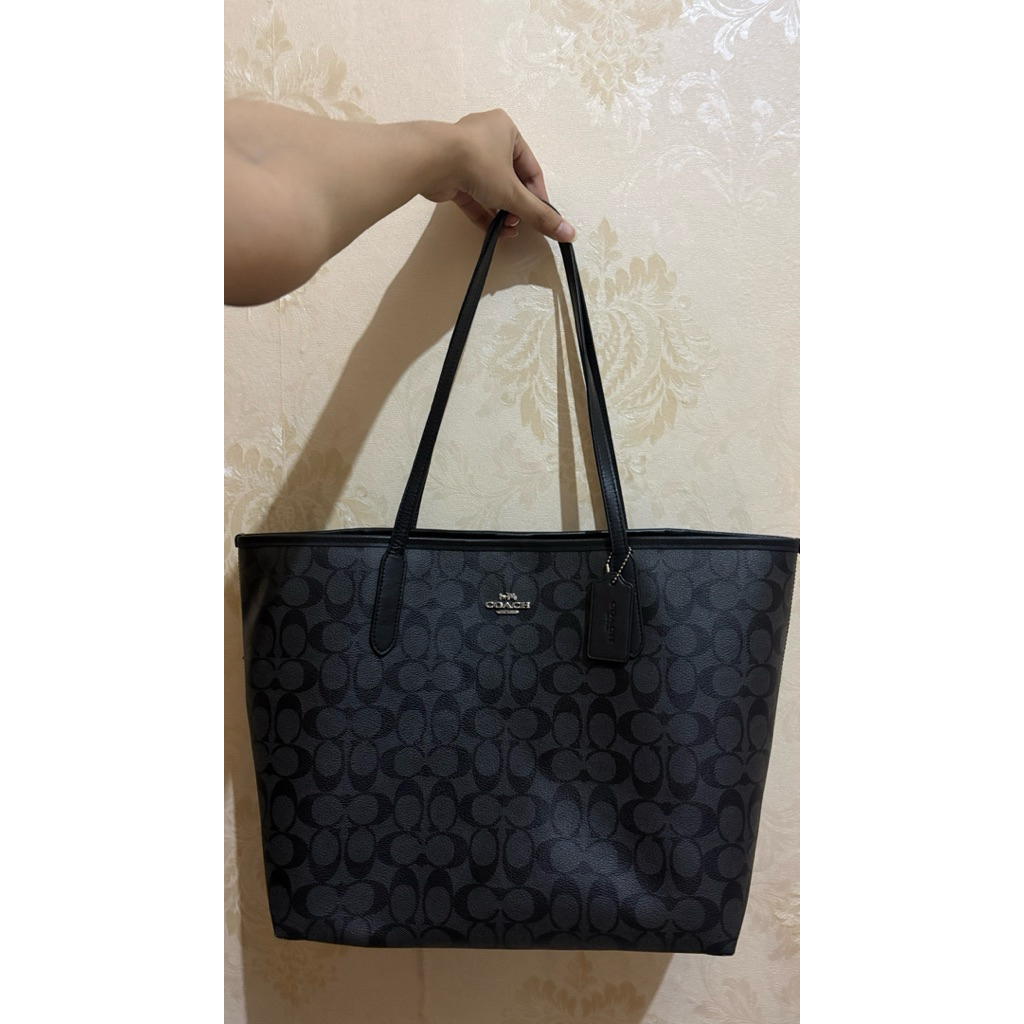 PRELOVED Coach City Tote - Signature Charcoal Black