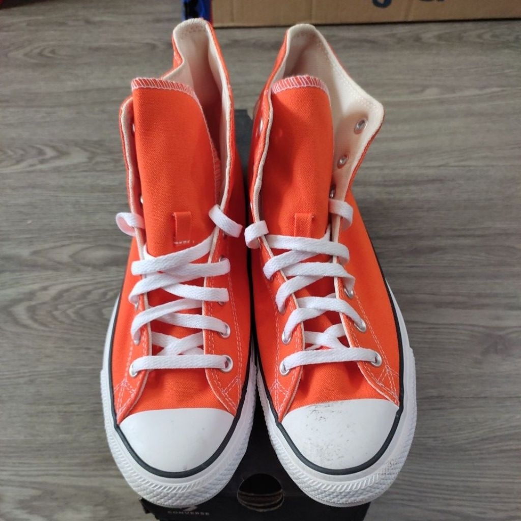 Sepatu C0N A00784C