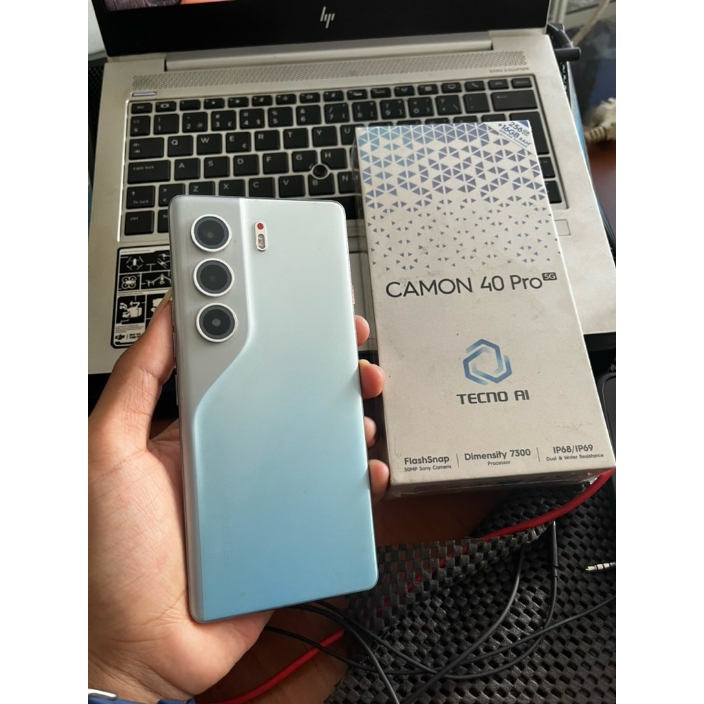 Tecno Camon 40pro 5G 8/256 Second Fullset
